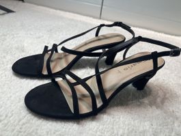 Sandales Tamaris noires élégantes pointure 40