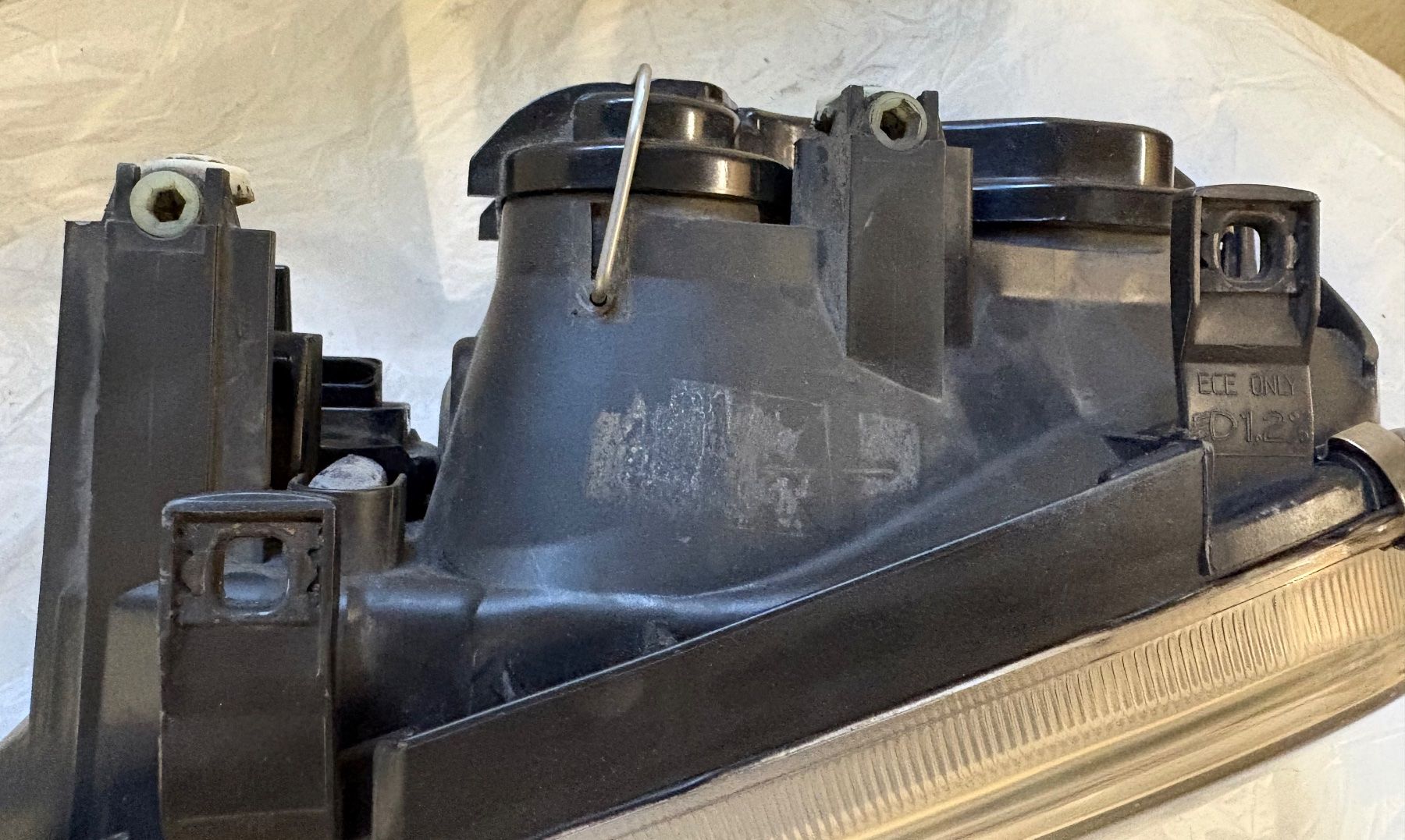 Fari: VW Golf 4 Scheinwerfer Rechts – Usato da Schangnau venduto da Ciao44 2