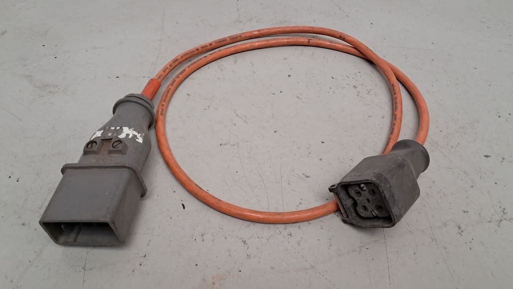 Cavi: Industrie Kabel-Set mit CEE-Stromanschlüsse – Usato da Alpnach-Dorf venduto da Hess-Automobile 6