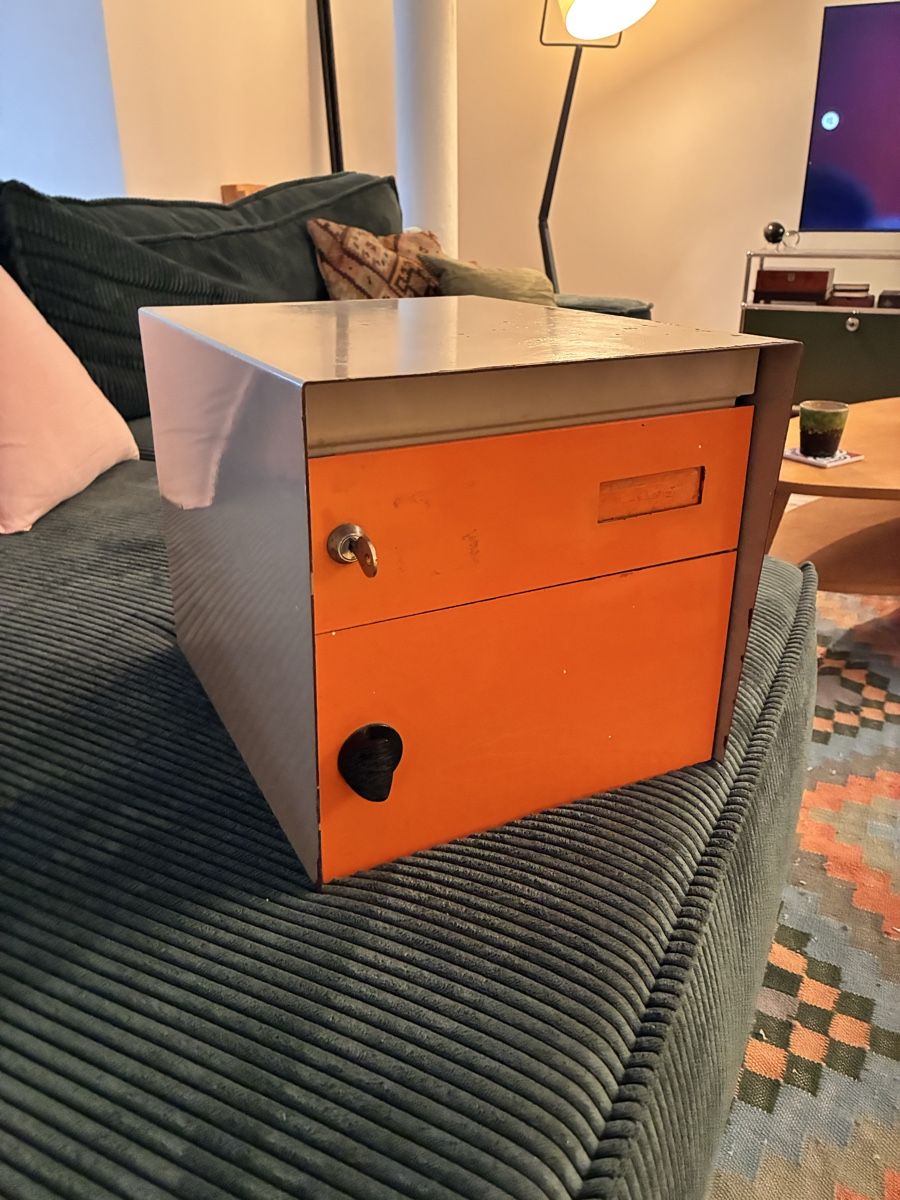 Altro per la casa: Vintage Briefkasten – Usato da Zürich venduto da ttseng