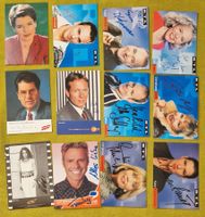 Diverse original signierte TV  Autogrammkarten (12 Karten)