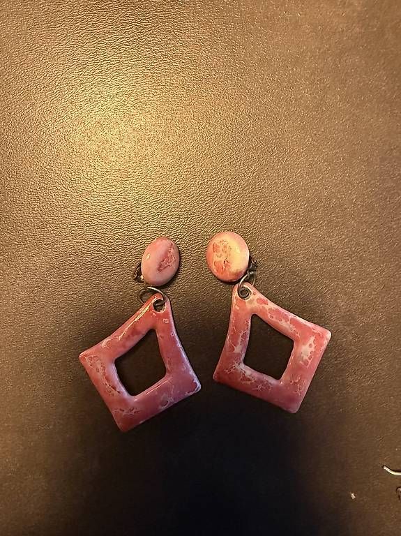 Ohrringe & -stecker: Ohrring – Gebraucht aus Basel von rachidou22