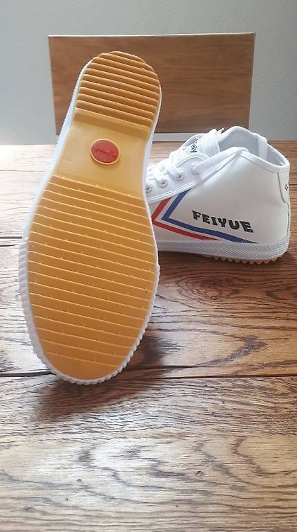 Scarpe da uomo: Neue Feiyue High Top Sneakers – Usato da Madiswil venduto da Kwon02 3