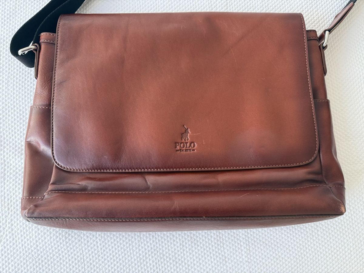 Celine Valigie & Borse: Polo messenger bag – Nuovo (secondo la descrizione) da Bellevue venduto da Papilly