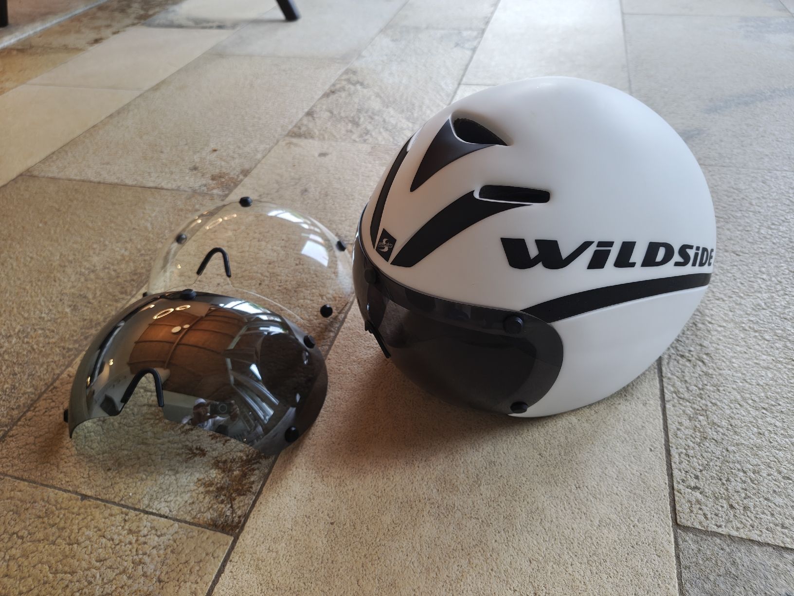 Casques: Triathlon TT Helm – Neuf (Voir description) à Zürich par Dogsve