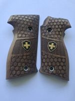Nussbaum Griffschalen für die Sig P220 