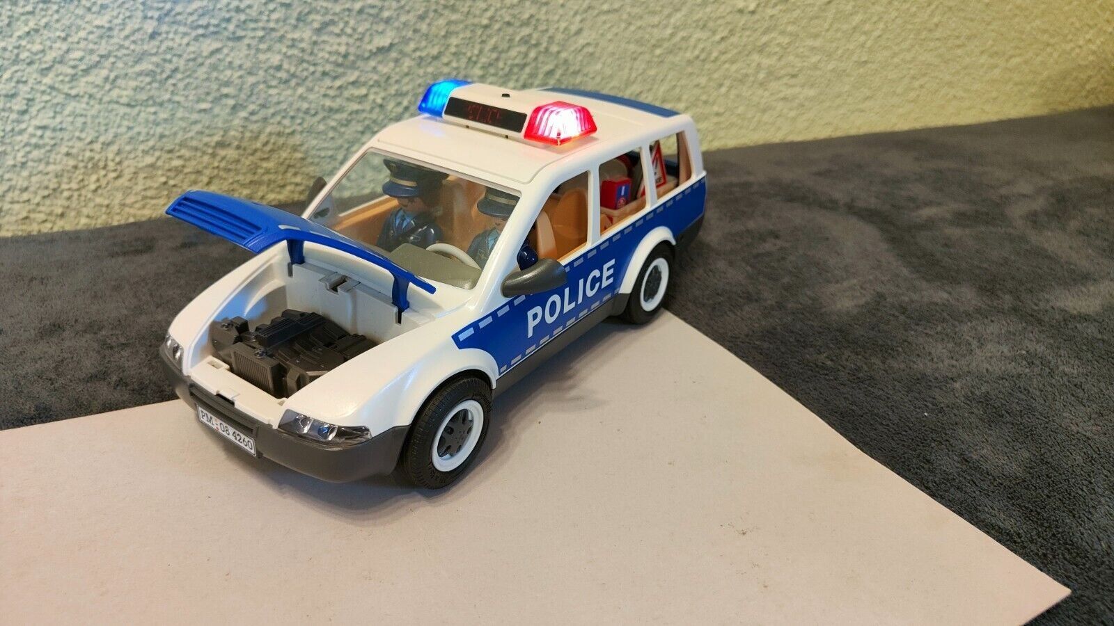 Playmobil Giocattoli: Playmobil Polizei Einsatzwagen – Usato da Oberrohrdorf venduto da Schuegu33 2