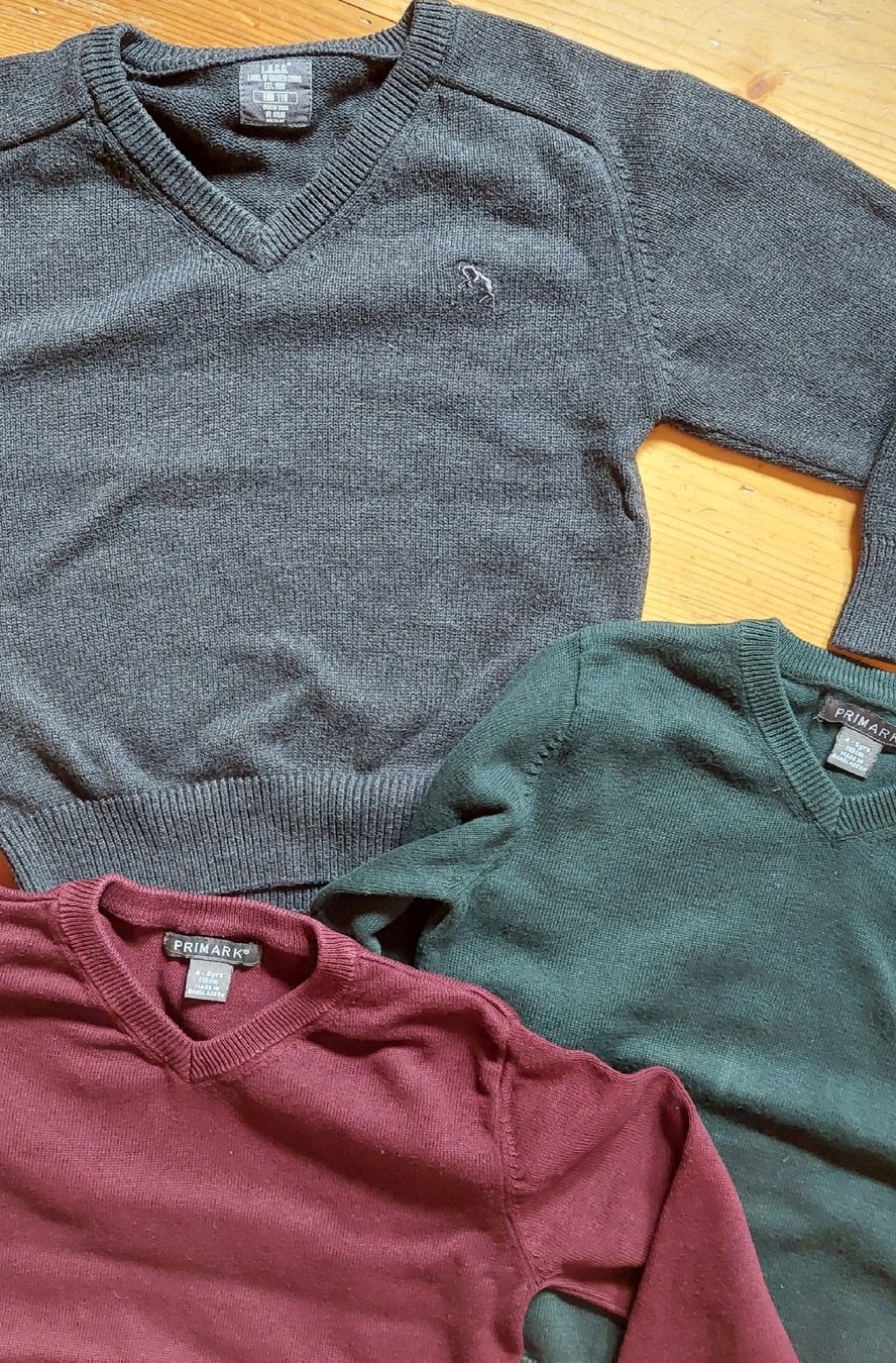 H&M Lotti & Set di vestiti: Paket Pullover aus Baumwolle Gr. 110 – Usato da Schmidrüti venduto da Novemberchind 1