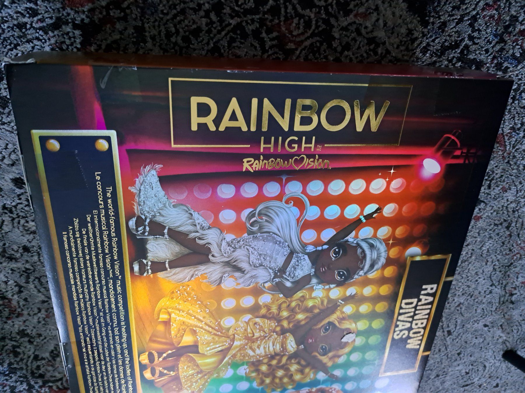 MGA Puppen: Rainbow High Rainbow Vision – Gebraucht aus Saas Grund von IvanaXY 3