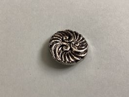 Zierknopf aus Kunststoff, rund, 2.8 cm Durchmesser