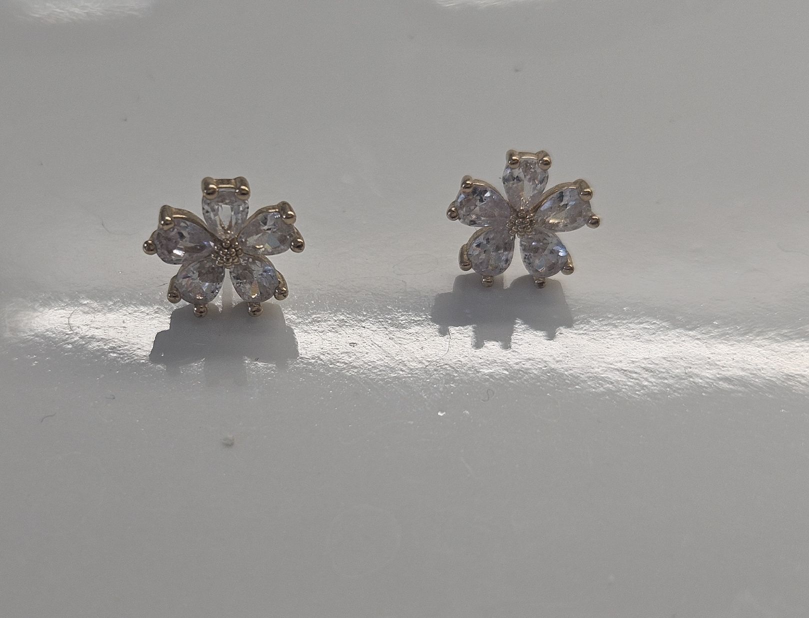Boucles d'oreille: Ohrstecker Blumendesign – D'occasion à Bünzen par Milly32 2