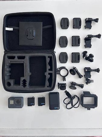 GoPro Hero 6 Black + accessoires & mallette