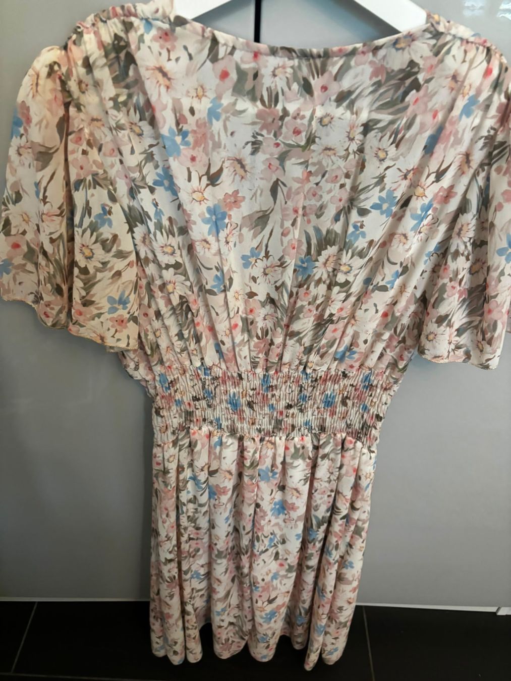 Robes: Buntes Sommerkleid – D'occasion à Eglisau par Marc_J.