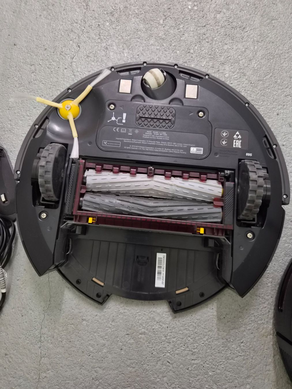 Aspirapolveri & Accessori: 3 Saugroboter Roborock iRobot Liectroux mit Ladestationen – Difettoso da Domat Ems venduto da tchnesa 4