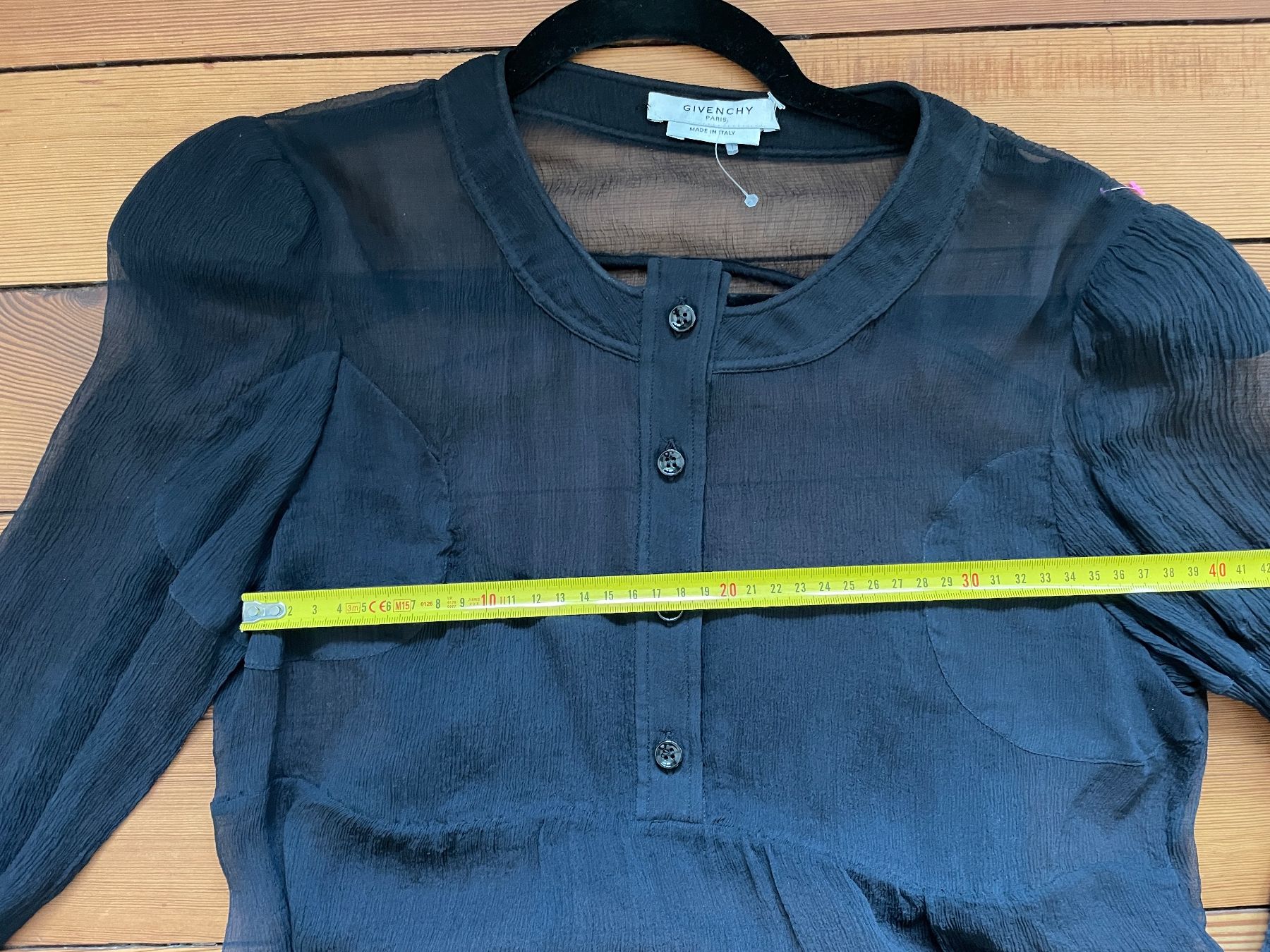 Givenchy Chemisiers: Givenchy silk shirt – D'occasion à Zürich par lulu_c 5