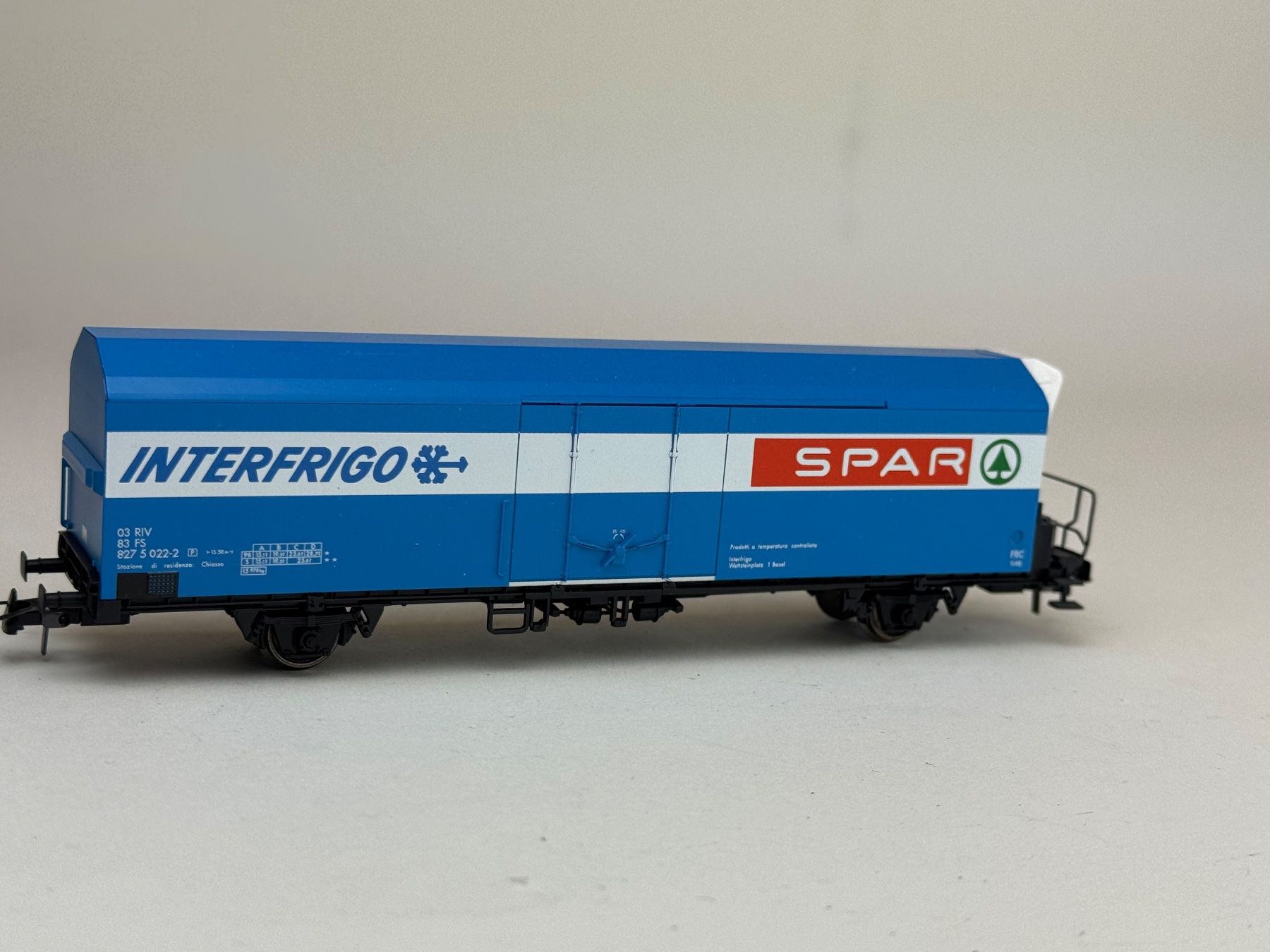 Roco Modellini di ferrovie: HR- Roco Kühlwagen Spar Interfrigo – Usato da Elm venduto da Wikmtz