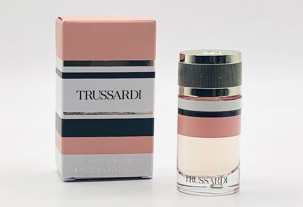 Parfum & Eau de Toilette: Miniature Trussardi - Trussardi Eau de Parfum 7 ml – Gebraucht aus Fully von  8