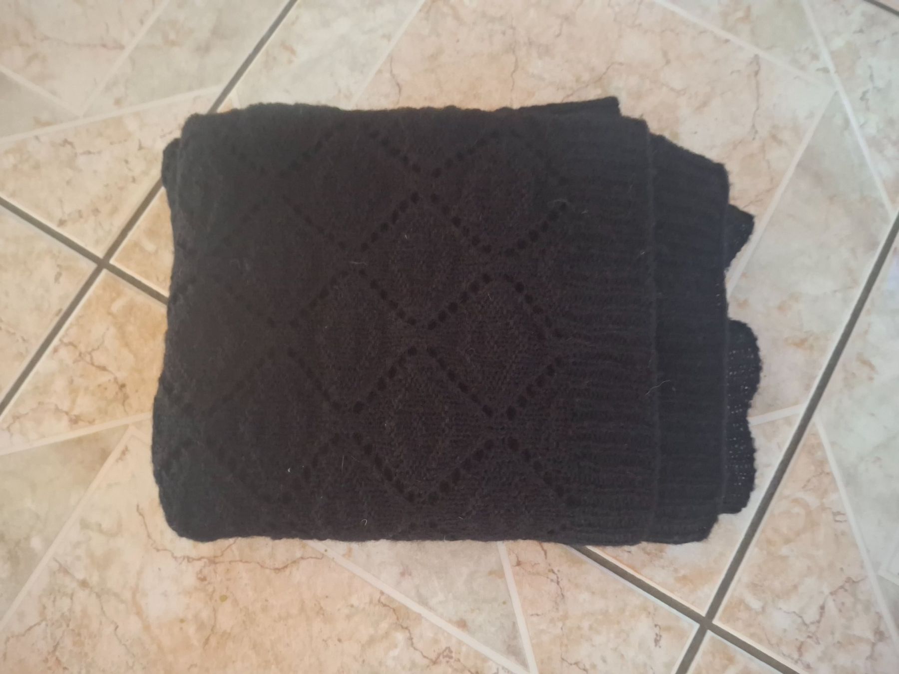 Foulard & Sciarpe: Écharpe tube légèrement ajourée – Usato da Villiers venduto da san_jn5w 6