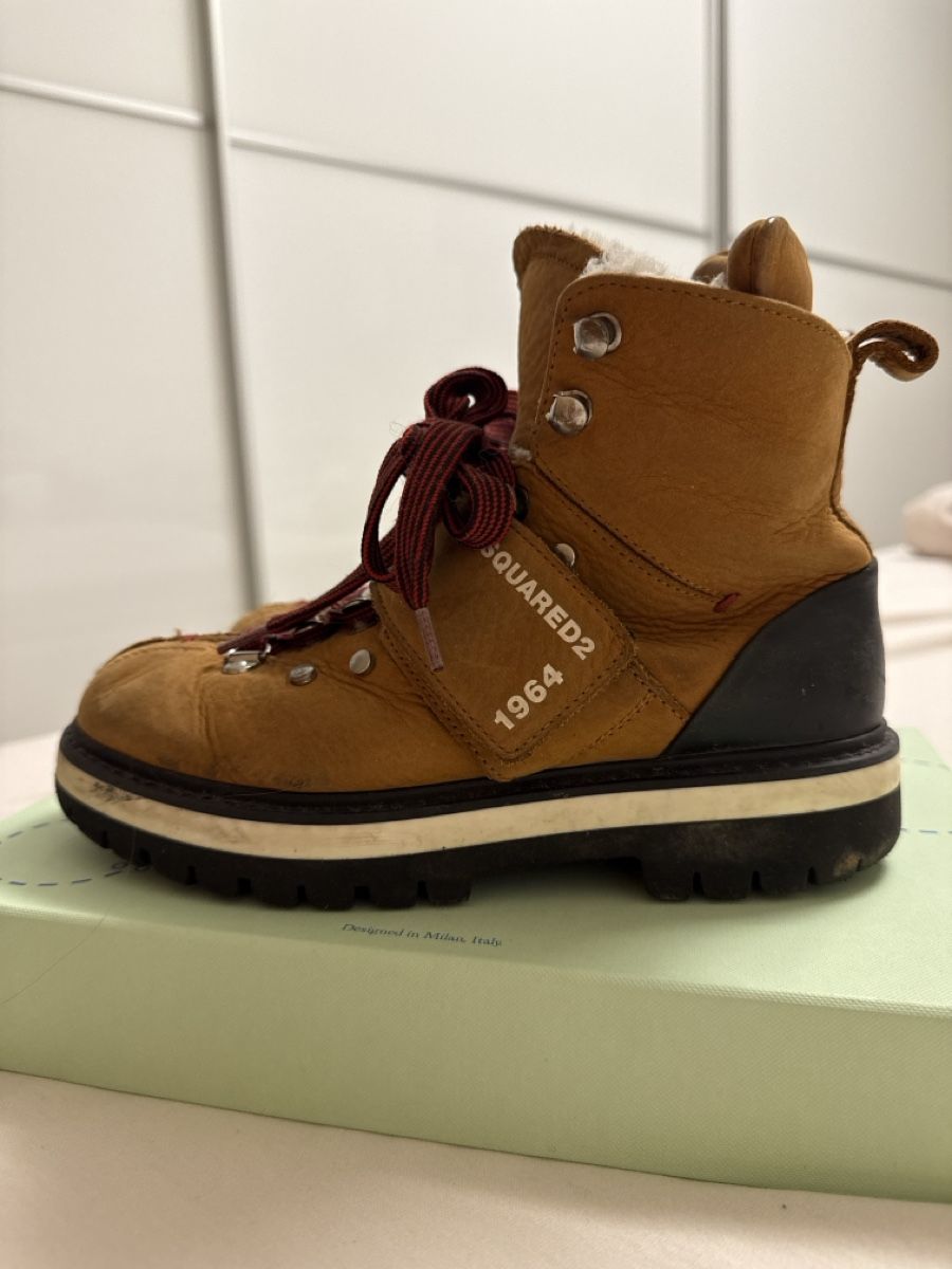 Dsquared2 Scarpe per ragazzi: Dsquared2 winter boots, size 34. Perfect for snow! – Usato da Meilen venduto da babanova 2