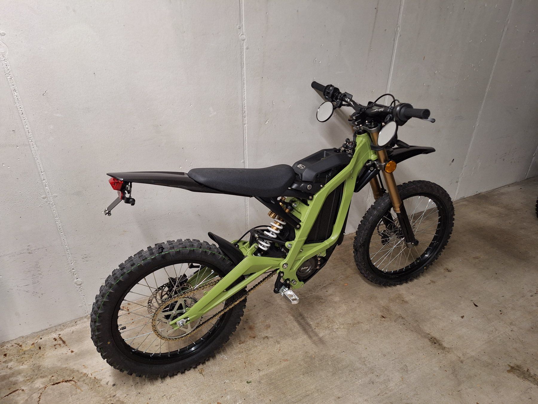 Sur-Ron Enduro: Surron Light Bee L1e 2025 – D'occasion à Uster par capmar 3