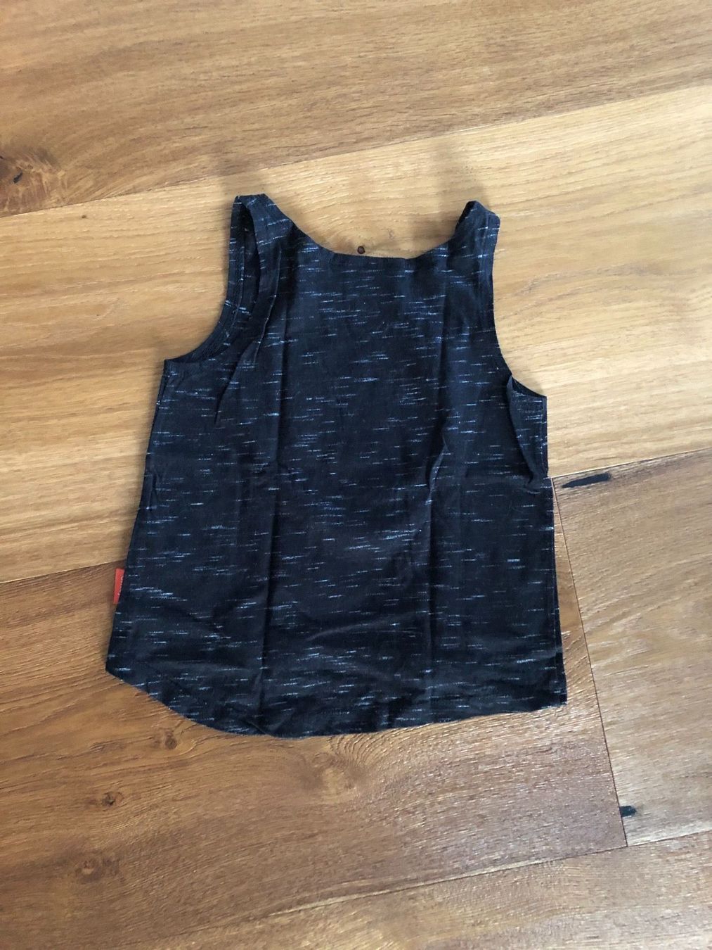 Camicette, T-shirt & Top: Mädchen Träger-Shirt – Usato da Seewen venduto da dvh05 1