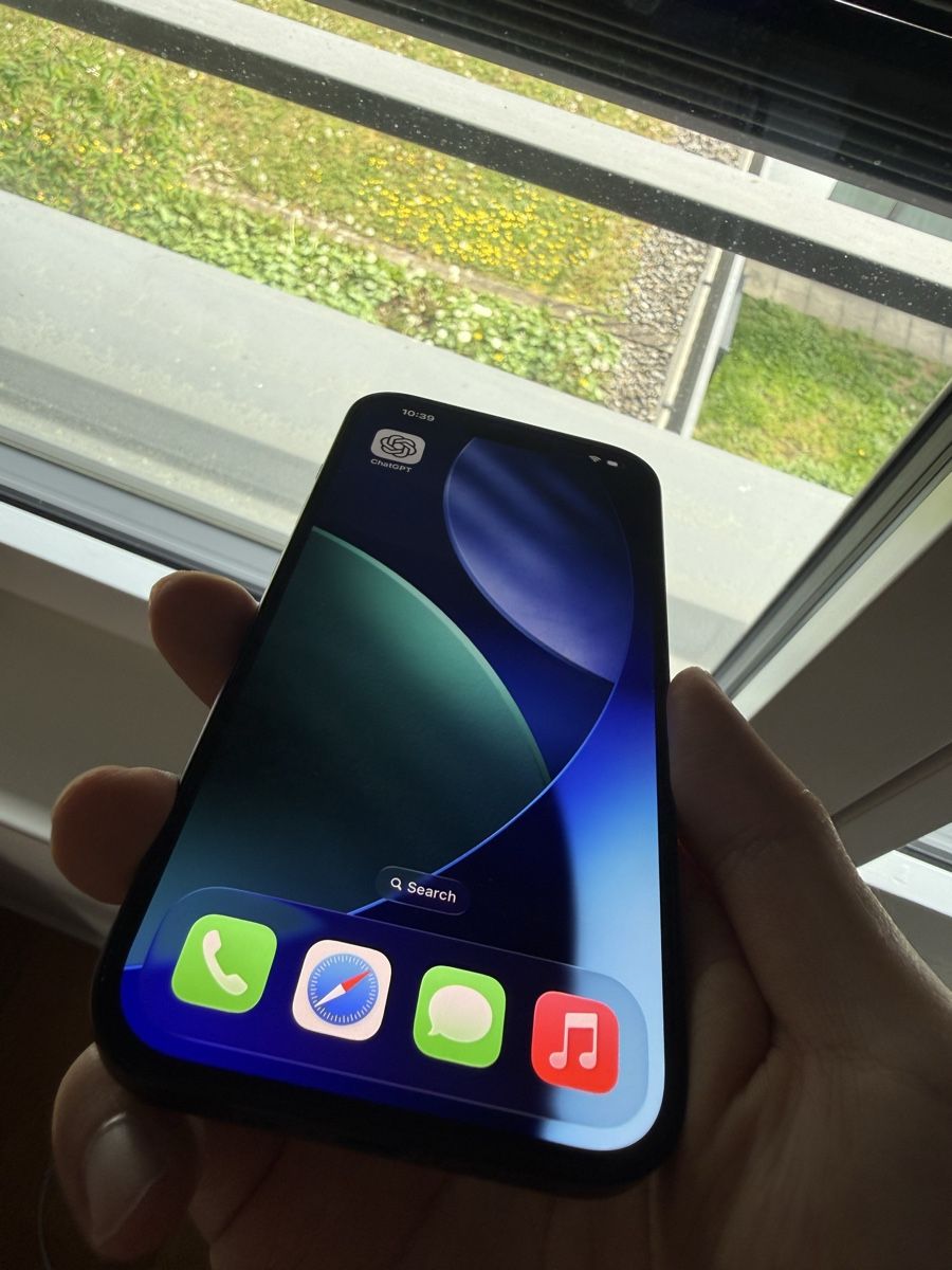Apple Telefoni cellulari / Smartphones: iPhone 15 128GB Black - Excellent Condition, 97% Battery – Usato da Rotkreuz venduto da lew_tjr9 5