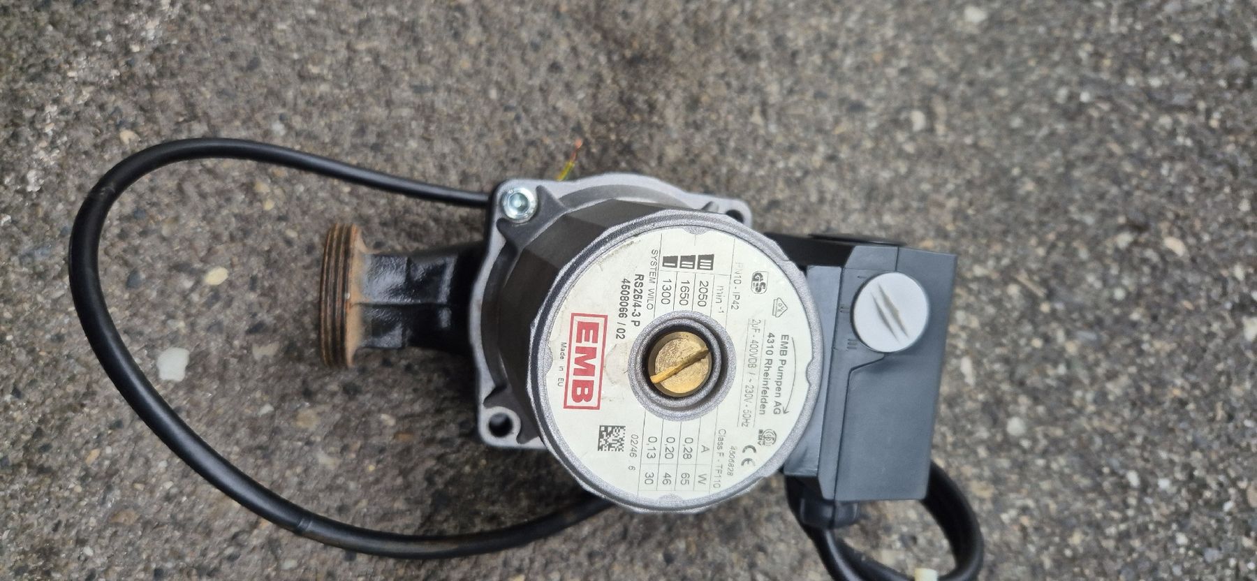 EMB Heizung: EMB heizung pumpe – Gebraucht aus Huttwil von Gomex35