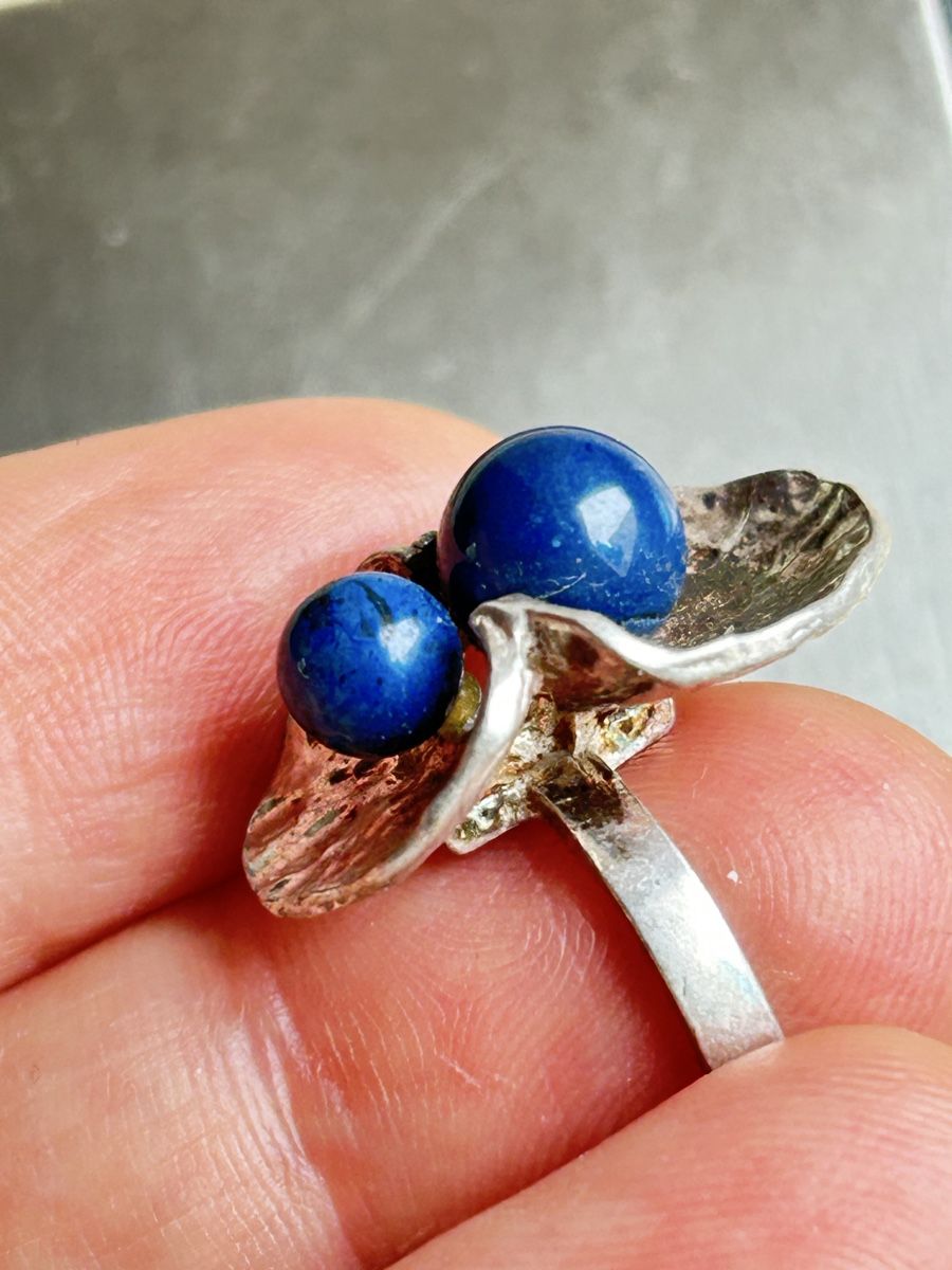 Anelli: Silberring Lapislazuli Kugeln, FLOWER (52) – Usato da Laufen venduto da belleskulptur 4