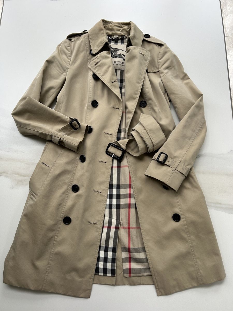 Burberry Cappotti: Burberry Trench Coat, size S – Usato da Pfeffingen venduto da Eva_GoVintage 2