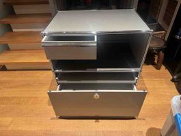 USM Haller Sideboard grau mit Schubladen akzeptabel