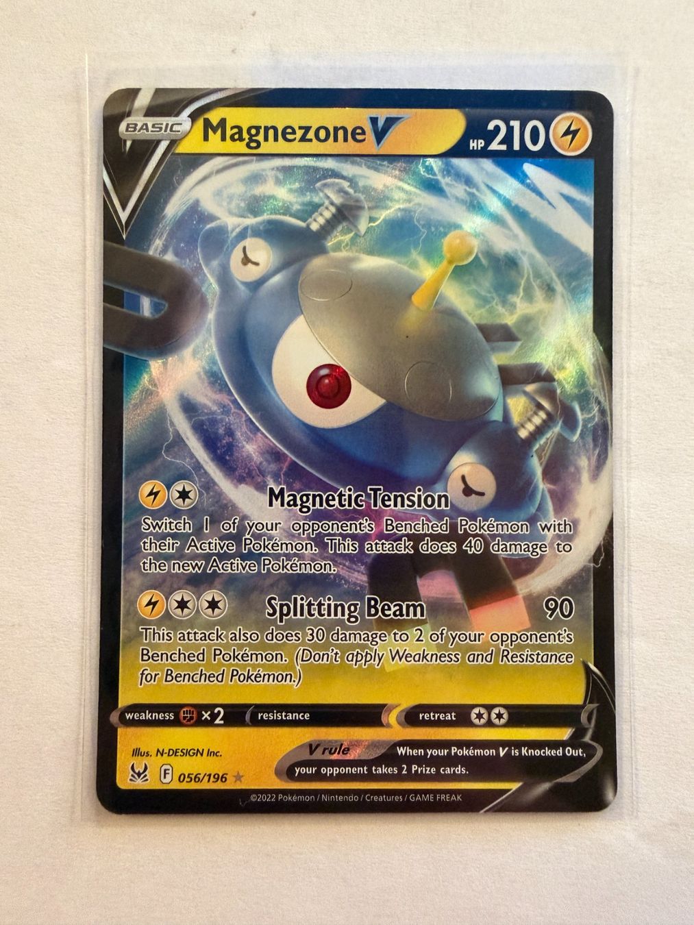Pokémon Carte collezionabili: Pokemon Magnezone V 056/196 Lost Origin EN – Nuovo (secondo la descrizione) da Weingarten-Kalthäusern venduto da McGmavlo