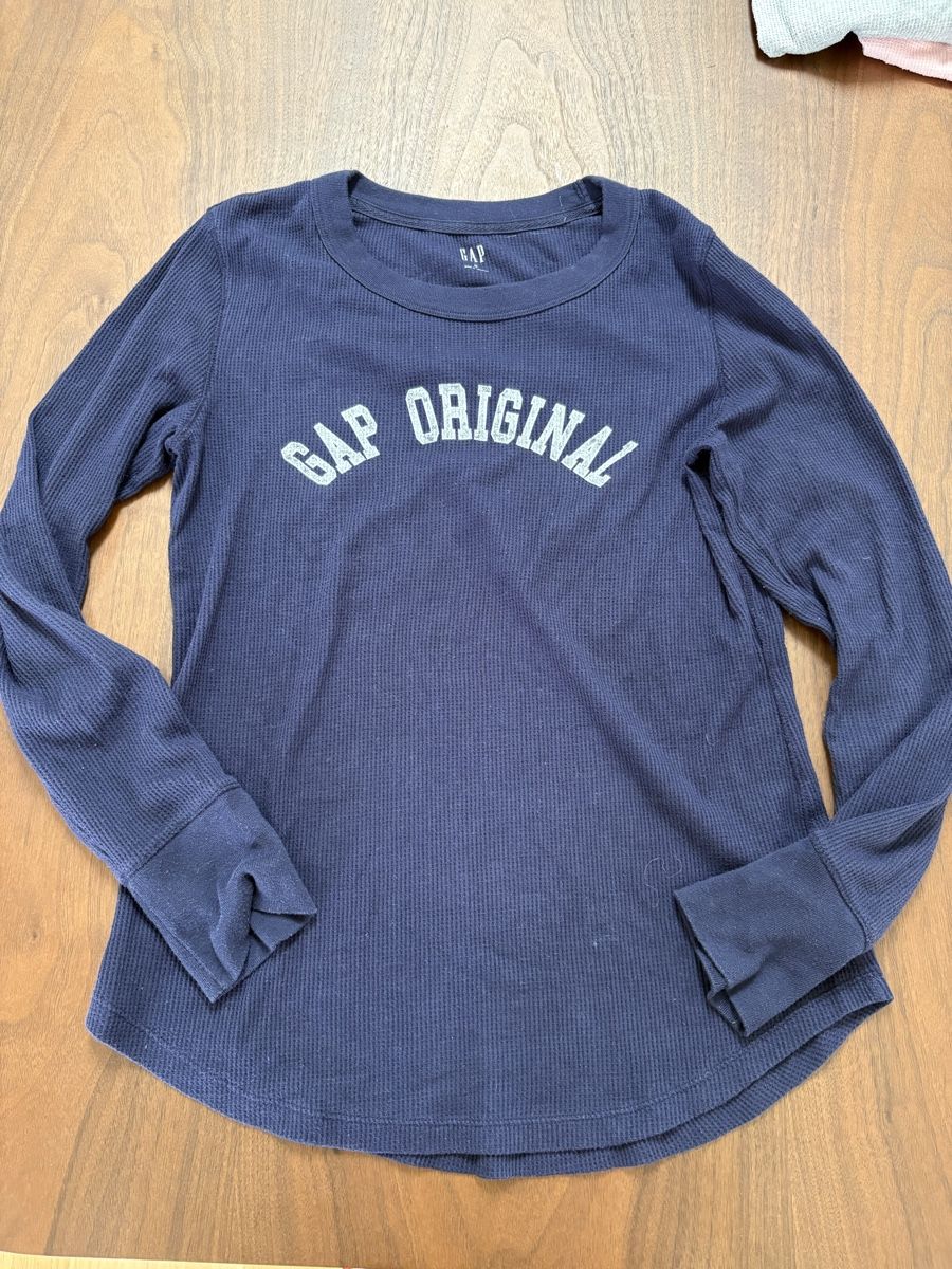 Gap Pulls & Sweat-shirts: 3 Langarmshirts Gap – D'occasion à Weisslingen par Ali_z8vw 1