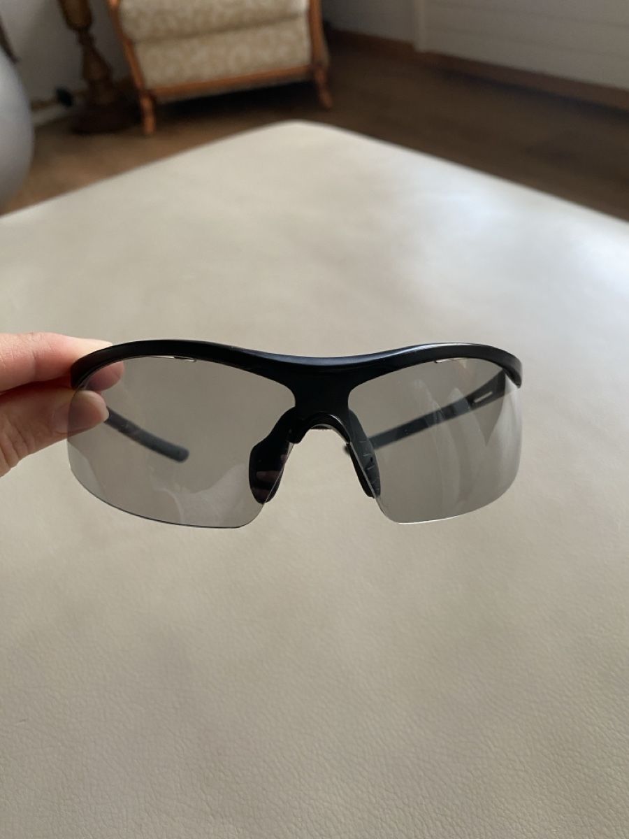 Brillen & Gläser: Sport Sonnenbrille Schwarz – Gebraucht aus Ittenthal von Lorinakuprecht0 2