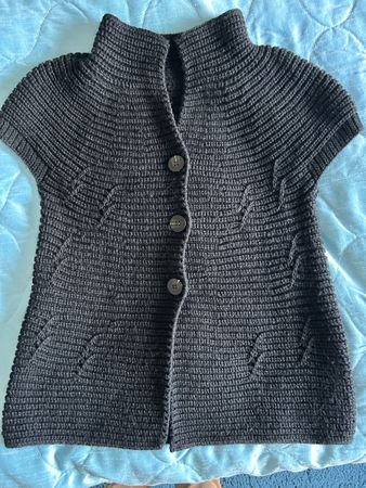Warm Knitted Cardigan, Elegant Button-Up Design, Black, Size