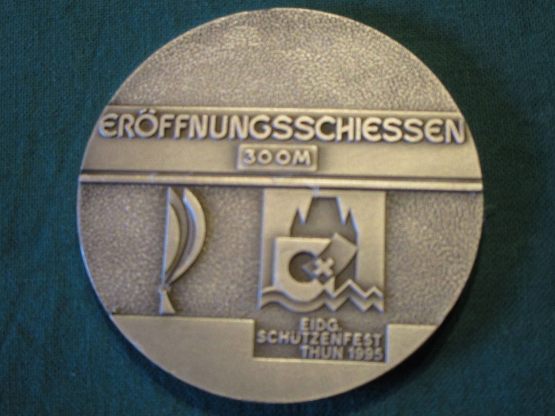 Schweizer Armee Stichwaffen: Medaille Eidg. Schützenfest Thun 1995 – Gebraucht aus Bowil von vifi01 1