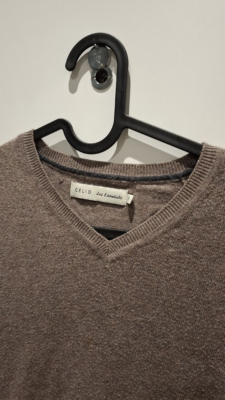 Pulls & Sweat-shirts: Celio v-neck sweater with elbow patch size S – D'occasion à Zürich par pto_6wfs 1