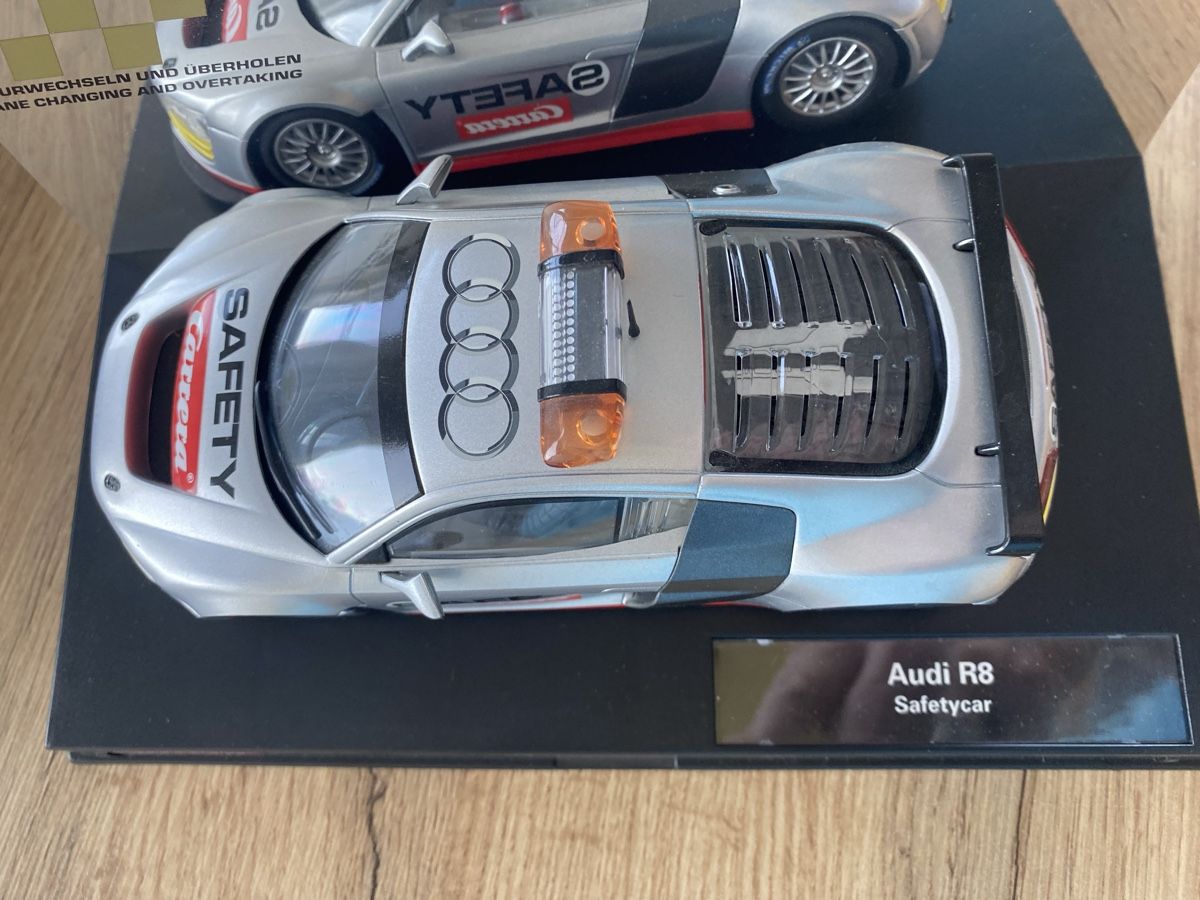 Carrera Piste: Carrera Digital 1:24 Safety Car – Nuovo e nell'imballaggio originale da Bächli (Hemberg) venduto da aika012 2