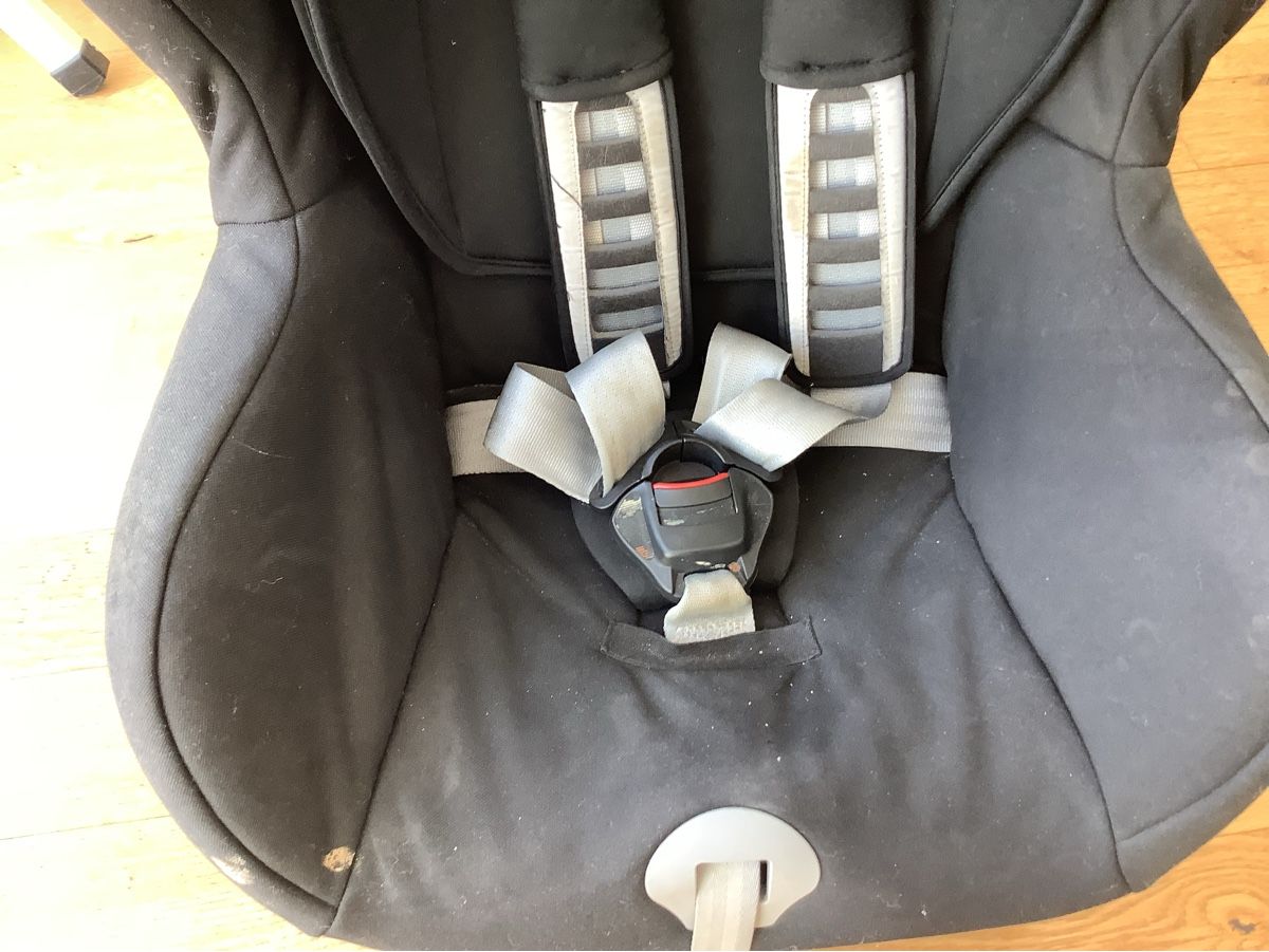 Britax Römer Seggiolini per auto: Kinderautositz Britax Römer – Nuovo (secondo la descrizione) da Busswil BE venduto da kun_ydq8 2