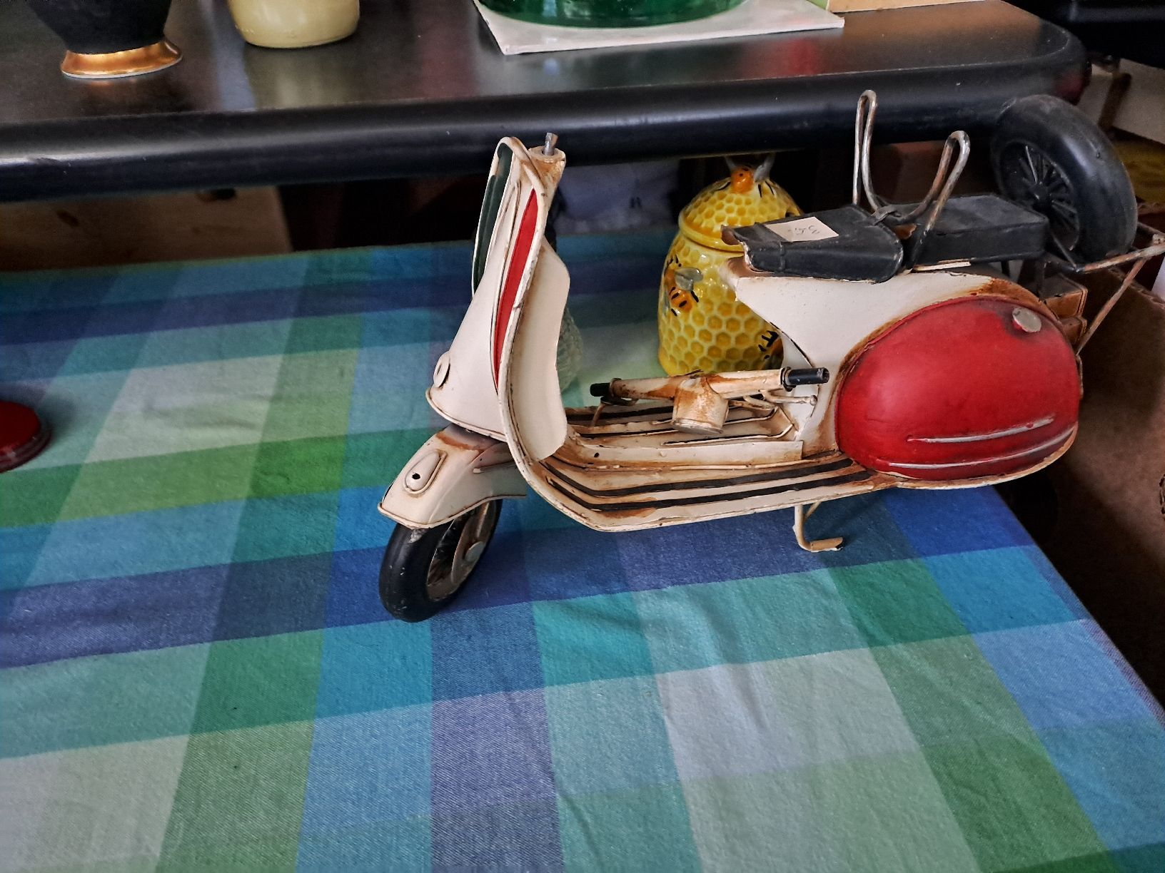 Tutte le decorazioni: Retro Blechroller, Deko-Objekt, cooler Hingucker! Vintage – Usato da Zürich venduto da Schoebi19