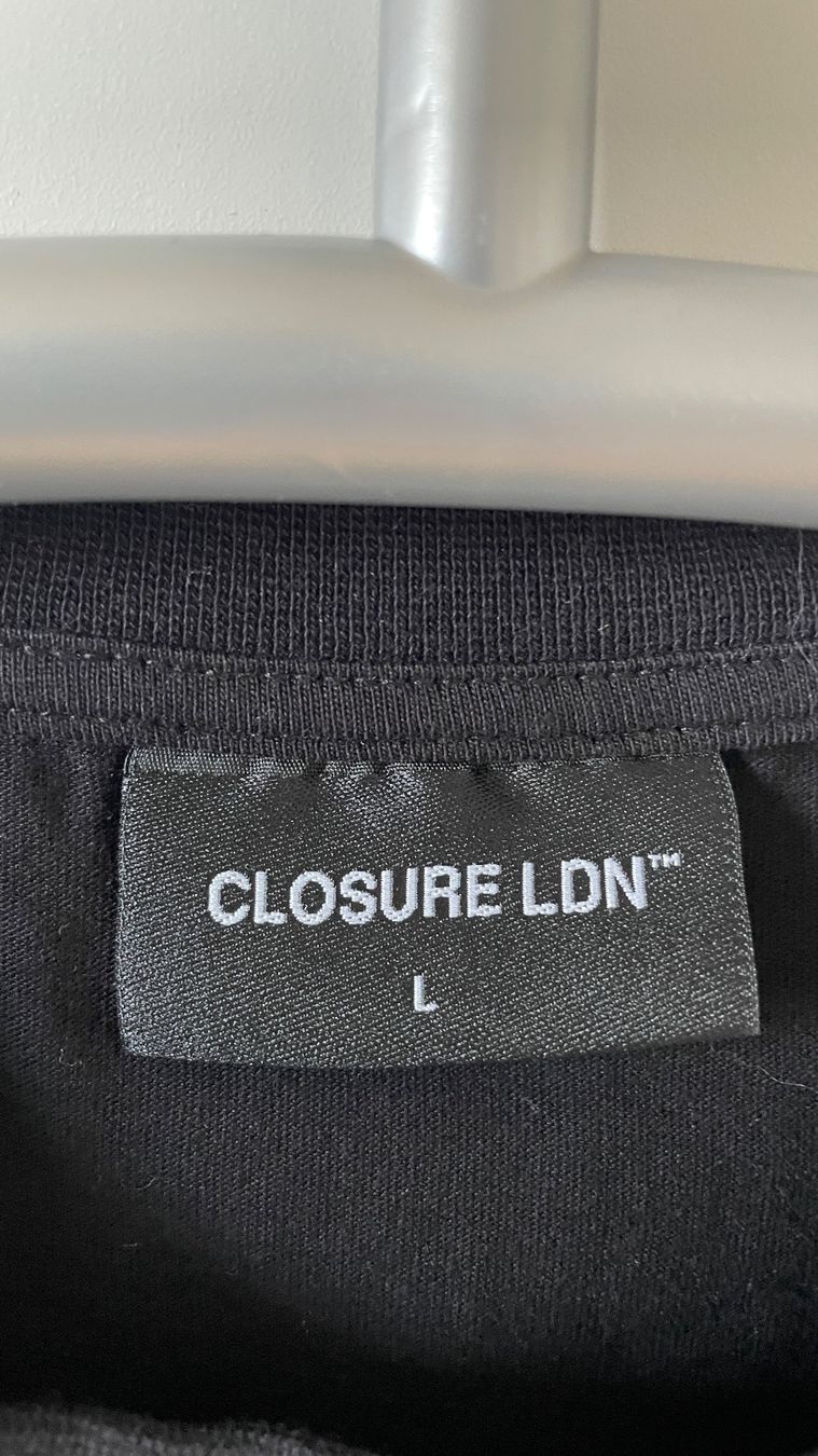 T-shirt: T-Shirt Closure LDN, Grösse L – Usato da Rothenburg venduto da Disney3 1