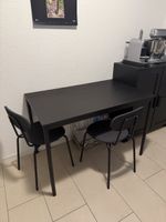 Esstisch mit 2 Stühlen – modern & platzsparend