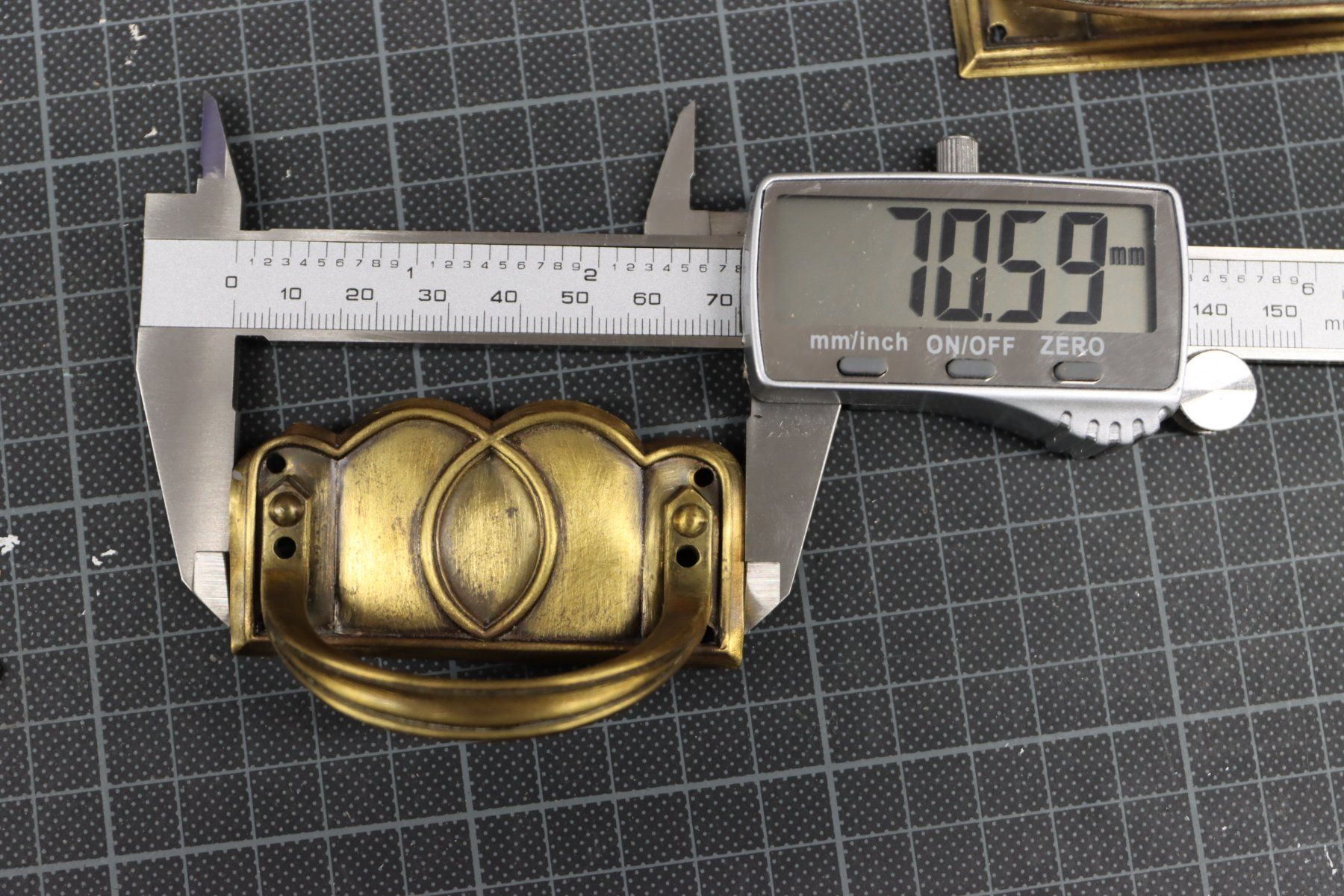 Ferramenta: 9 teiliges Jugendstil Kommodengriffe-Set – Usato da Emmetten venduto da Super008 6