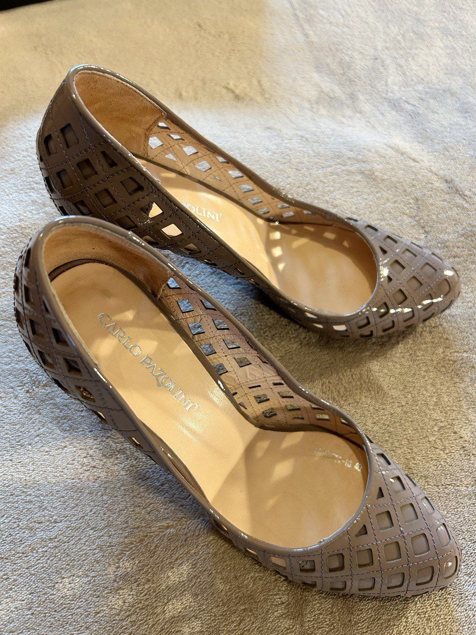 Scarpe da donna: Neuwertige Pumps_Echtleder_Gr.40 – Nuovo (secondo la descrizione) da Brugg AG venduto da IliaB 3