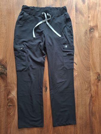 Clinic Dress KAERE Hose Damen