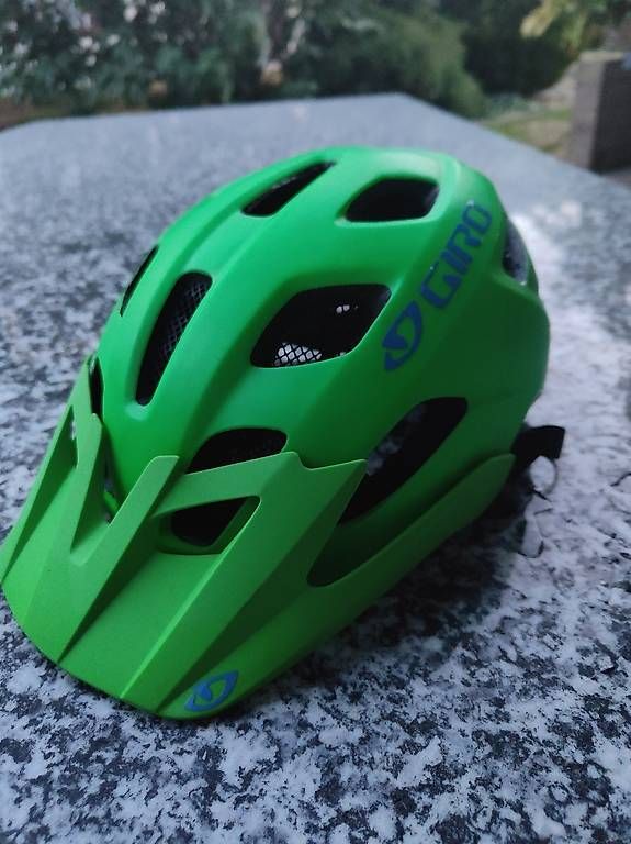 Caschi: Giro Velohelm Kind/ Jugend – Usato da Leibstadt venduto da winterzeit2000