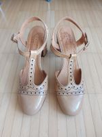 Chie Mihara, Pumps, ocker, Grösse 39