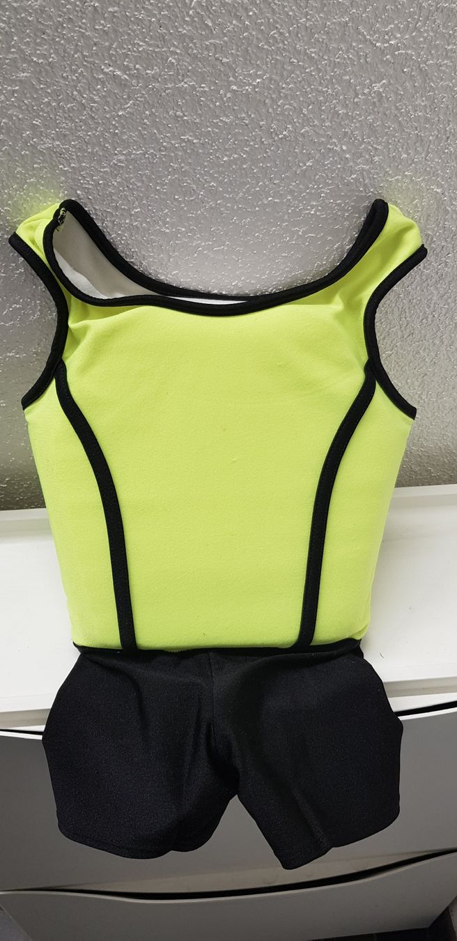 Costumi da bagno: Swimcoach, Badeanzug, Badekleid mit integrierter Schwimmwest – Usato da Zürich venduto da sb_t28m 1