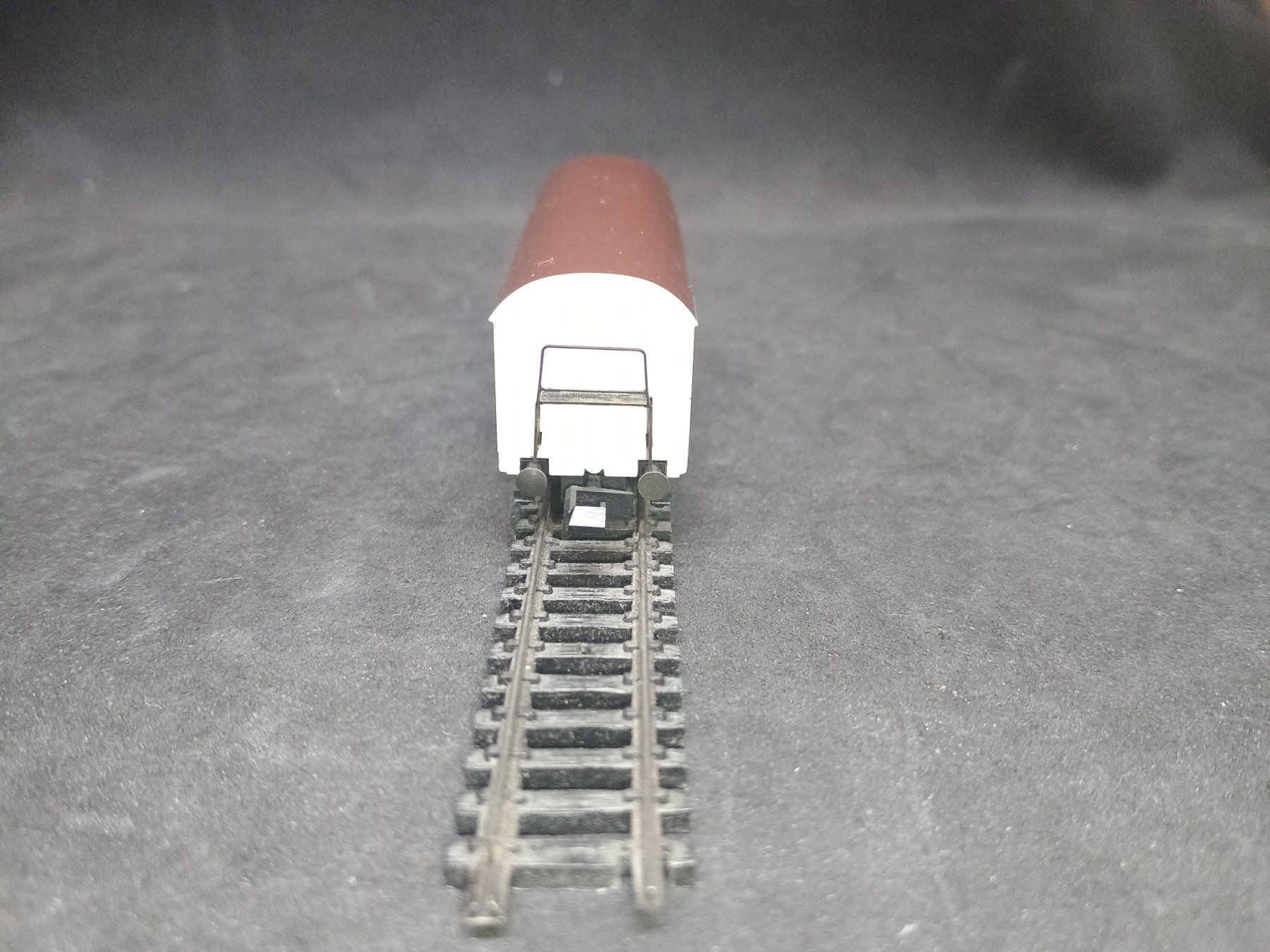 Arnold Modelleisenbahnen: Spur N Bierwagen von Arnold – Gebraucht aus Bätterkinden von hob_6b8x 1