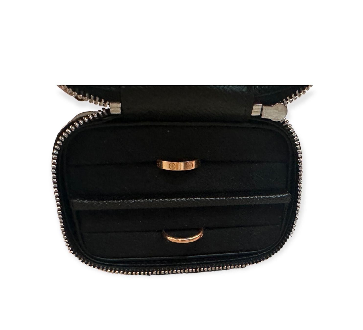 Burberry Gemelli: BURBERRY SCHWARZE MANSCHETTENKNOPF-ETUI – Nuovo e nell'imballaggio originale da Lachen SZ venduto da HelvetiaLuxury 6