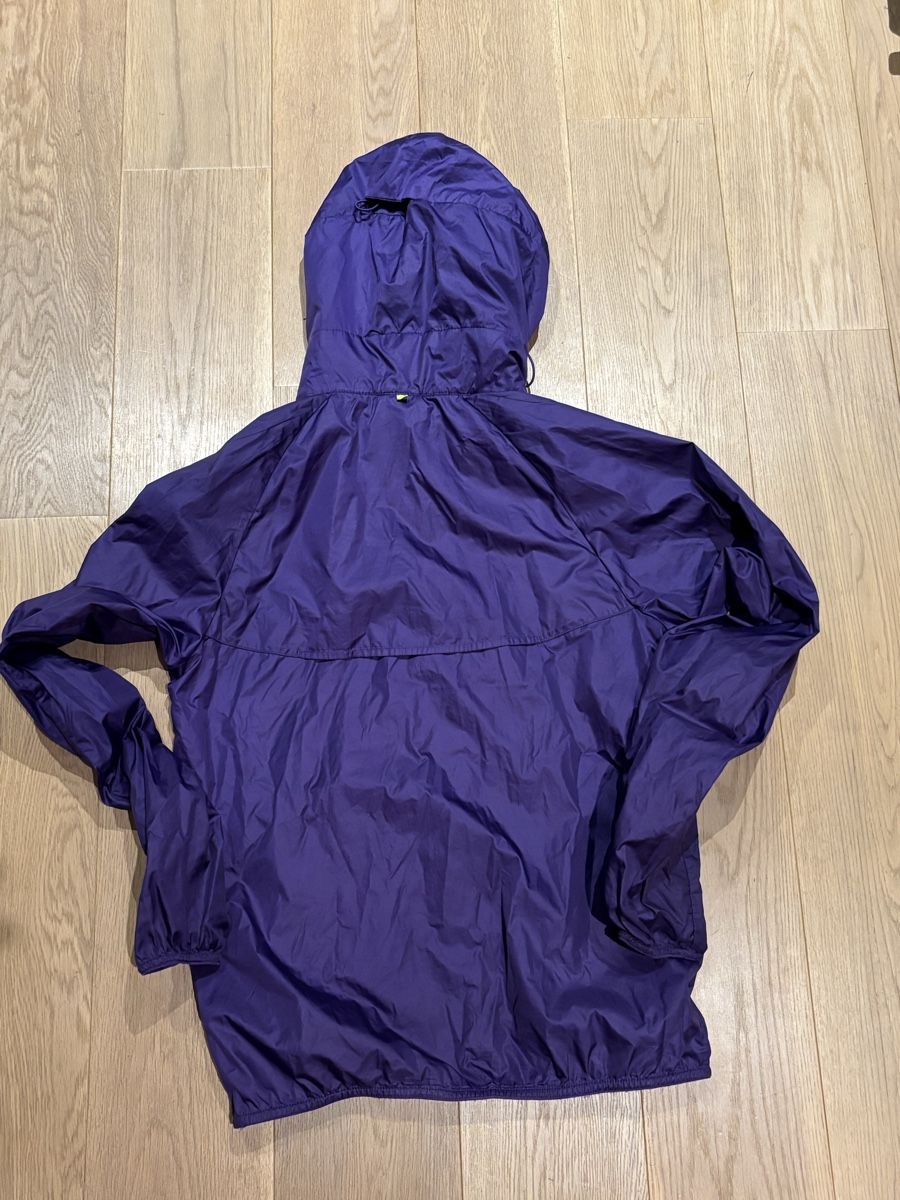 Nike Jacken: Nike Windrunner in Dunklem lila, Gr S – Gebraucht aus Zumikon von djoker03 1